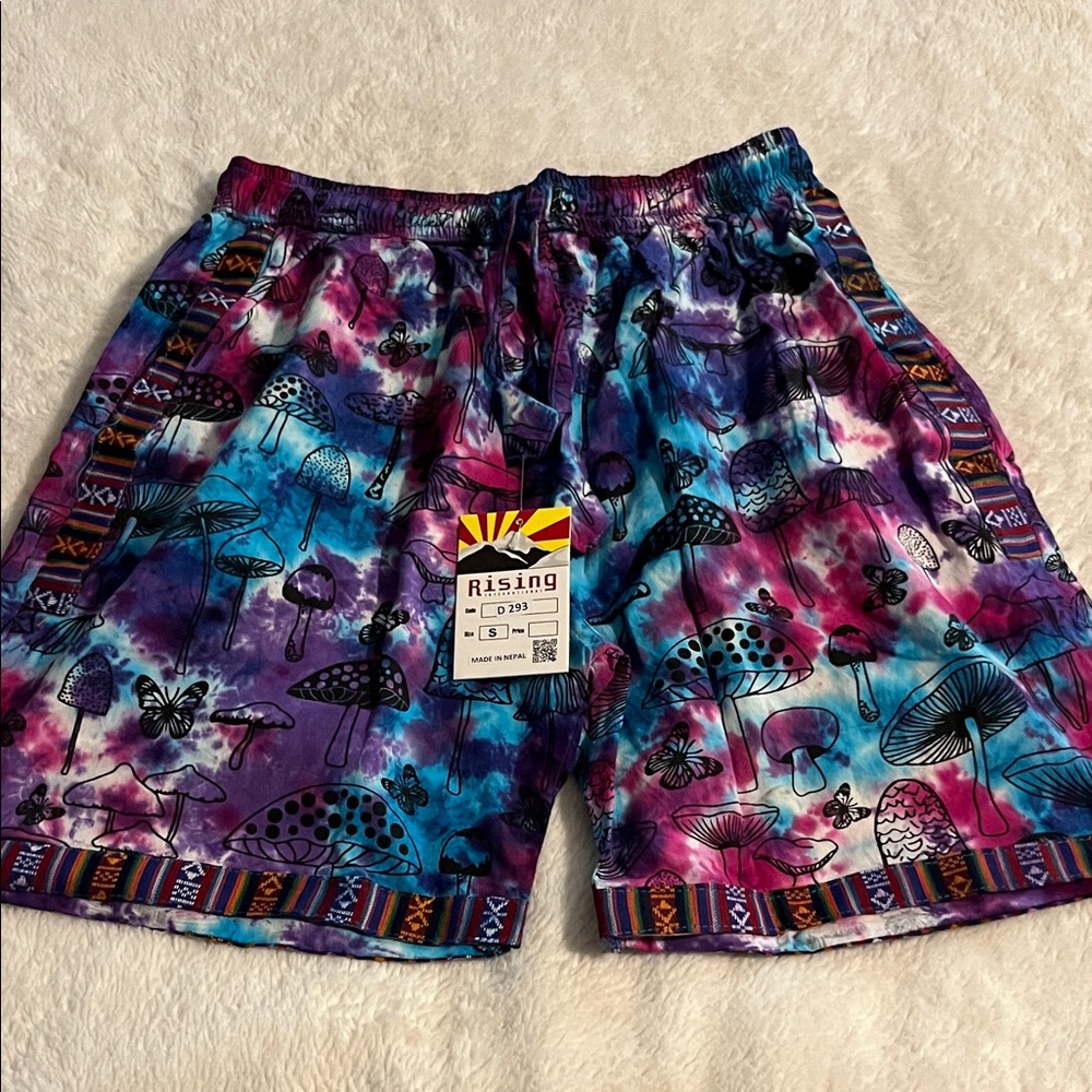 Tie-Dye Purple & Blue Women's Shorts with Mushroom Print
